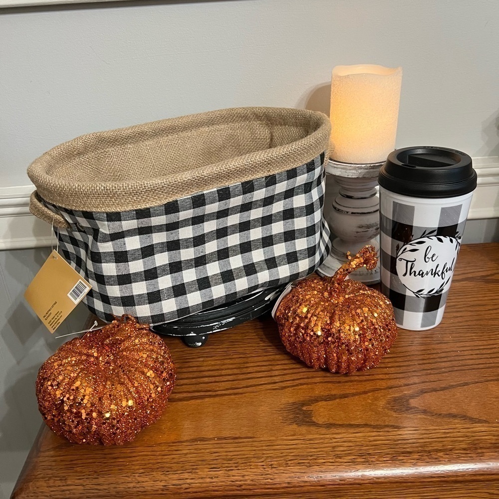 𝅺nwt- 🍁🍁 Holiday Home Decor Bundle